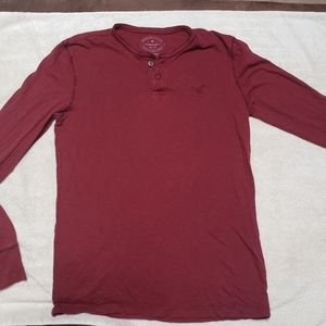 American Eagle Long Sleeve Athletic Fit Tee